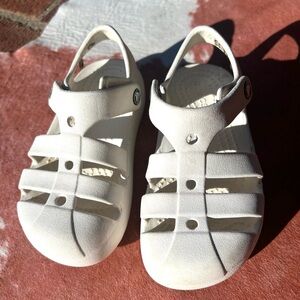 Girls White Sandals Crocs